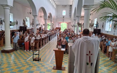 Posesión canónica del Padre Cruz Alberto Urrea Carvajal como Nuevo Párroco de Nuestra Señora de la Candelaria