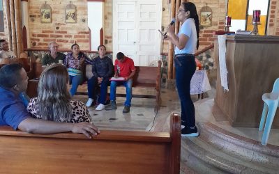 Formación sobre entornos protectores en los cursos prematrimoniales
